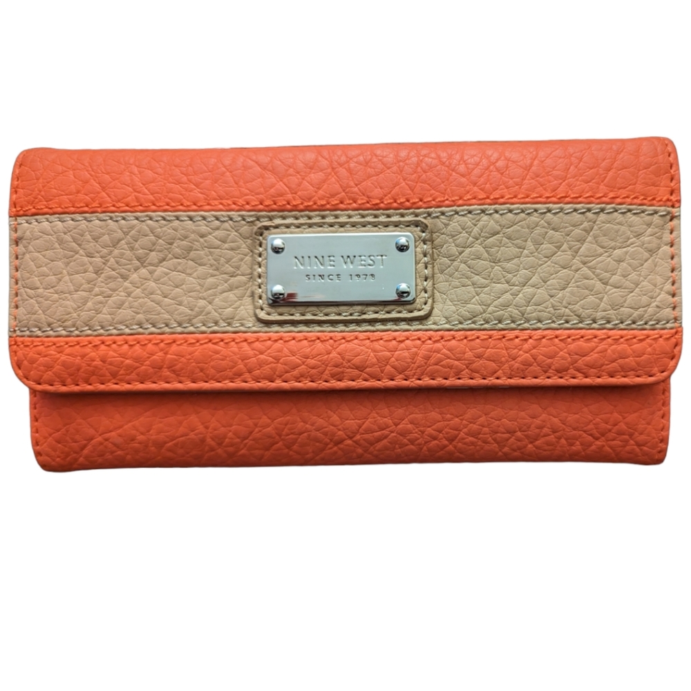 NWT Nine West Wallet